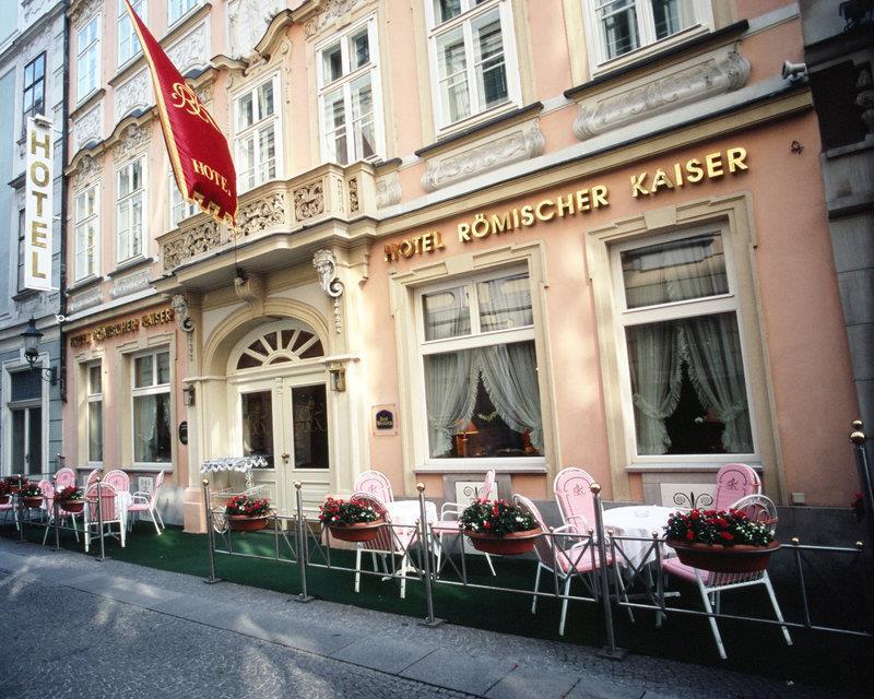 Schlosshotel Romischer Kaiser Viena Exterior foto
